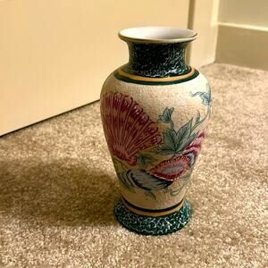 Vintage Japanese Moriage Satsuma Vase Nautical Seashells Floral 8.5 Inches Tall